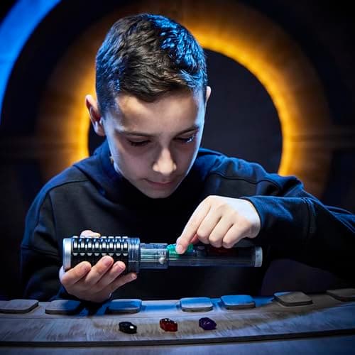 Star Wars Power-Kristall Lichtschwert, 7 Farben & 10 Kristalle, 50+ Farbwechsel-Kombinationen, Lichter & Geräusche, Spielzeug für Jungen und Mädchen ab 4 Jahren – Bild 3