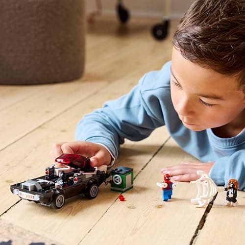 LEGO | Marvel Spider-Man Mech vs. Venom Muscle Car - Auto Spielzeug mit 3 Superhelden Minifiguren - Modellauto mit Shootern – Bild 2